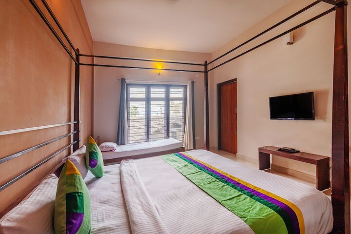 Room 17 of 46