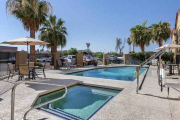 Pool 26 of 33