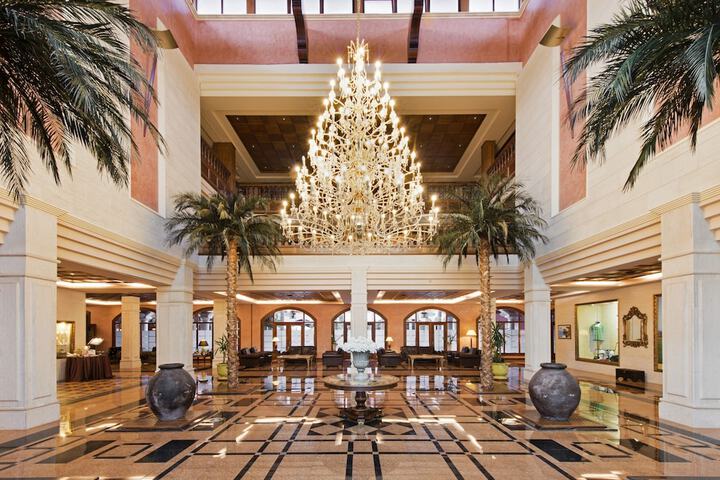 Lobby Entry