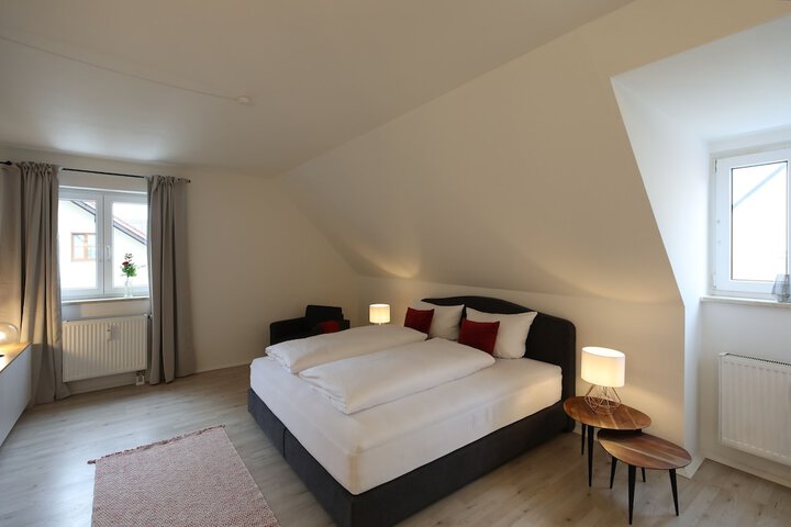 Room 48 of 116