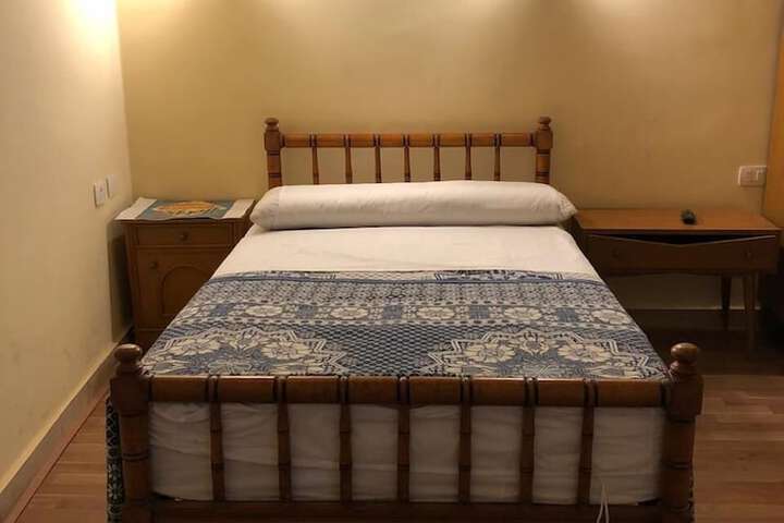 Room 7 of 36