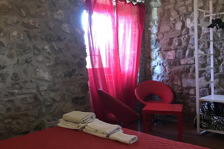 Room 13 of 70