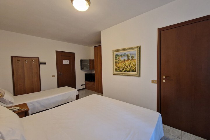 Room 12 of 58