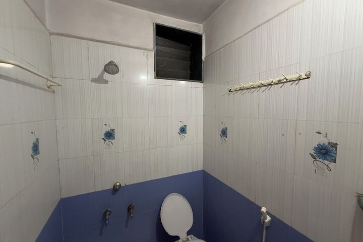 Room 60 of 72