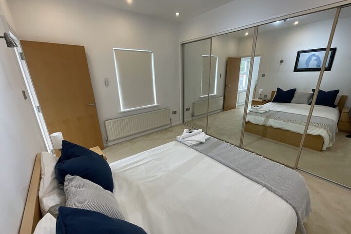 Room 14 of 73