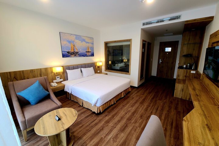 Room 21 of 61