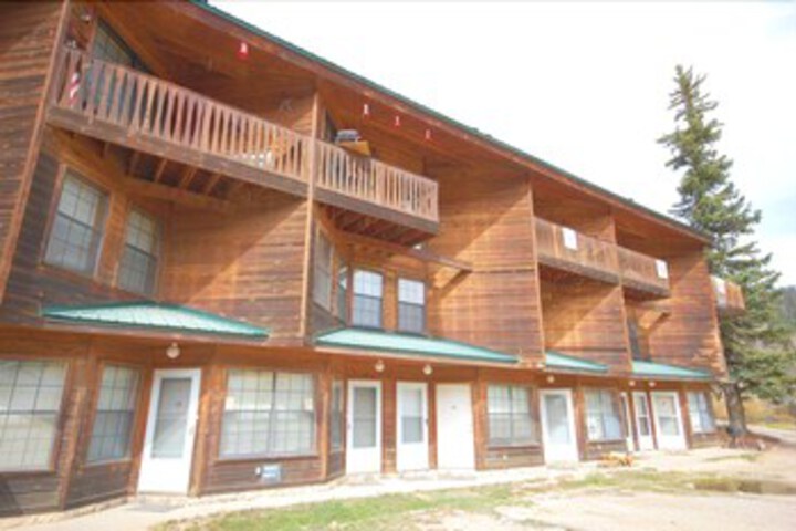 Photo of Riverbendtownhouse_01_studio