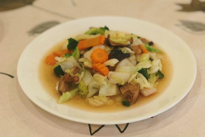 Dining 63 of 105