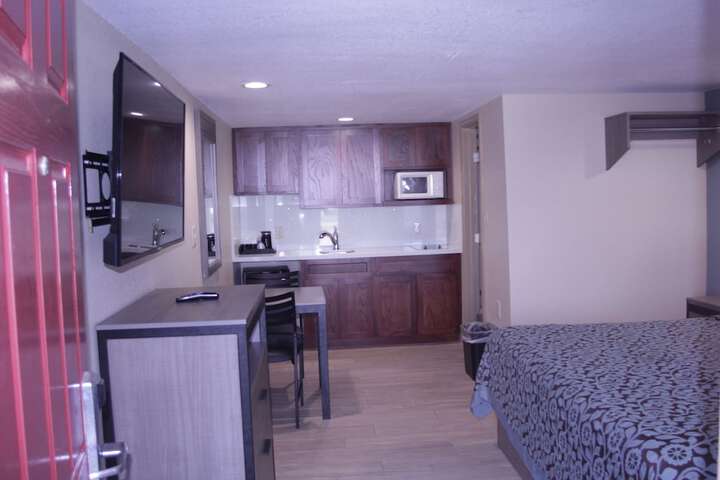 Room 10 of 51