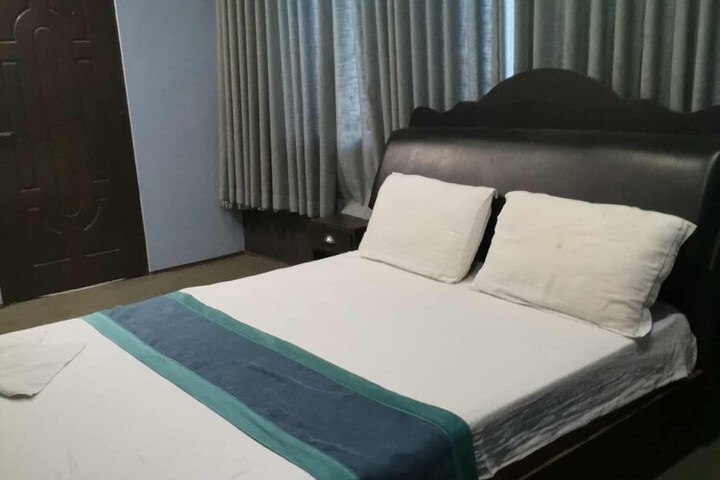 Room 11 of 46