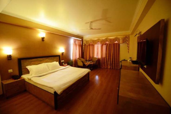 Room 4 of 21