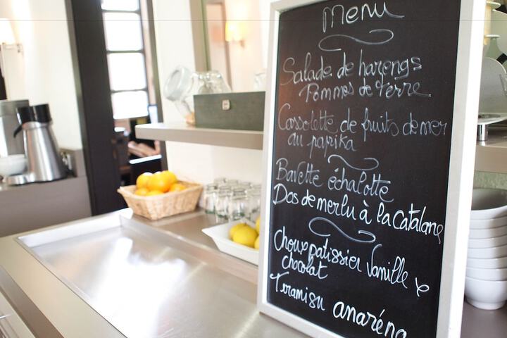 Breakfast area