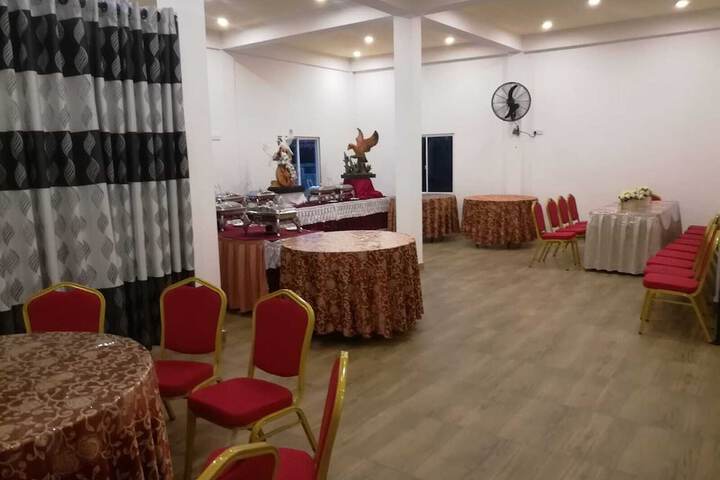 Room 17 of 26