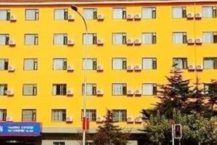 Hotel 2 of 17