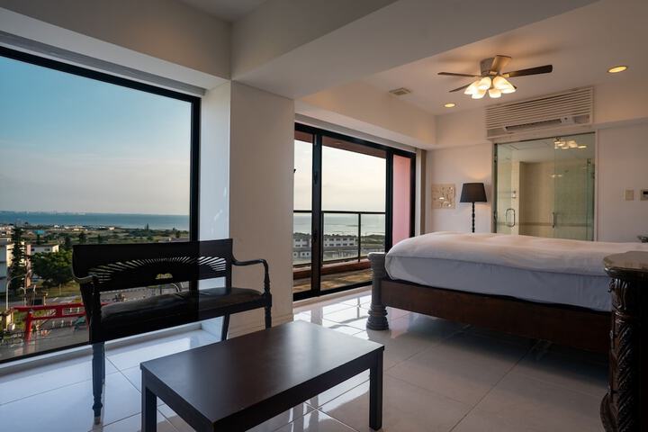 Room 45 of 127