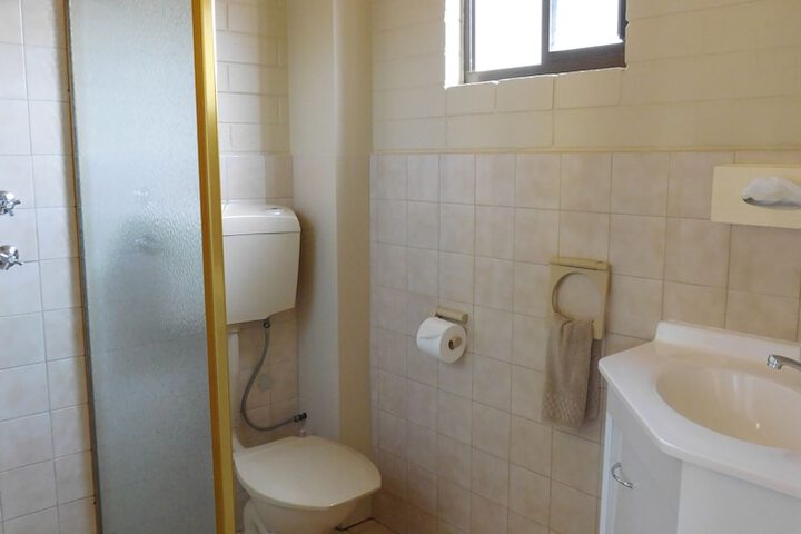Room 57 of 114