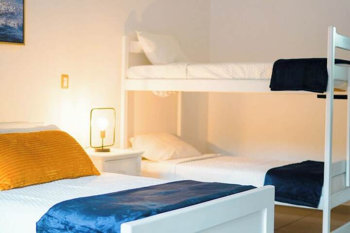 Room 4 of 19