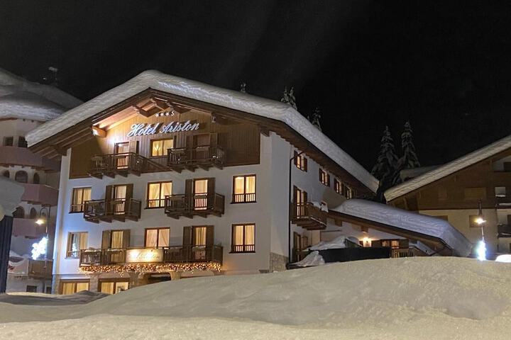 Hotel 67 of 69