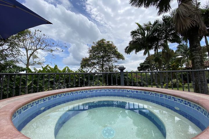 Pool 60 of 153