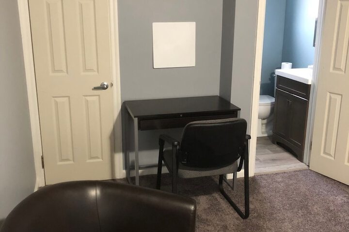 Room 4 of 22