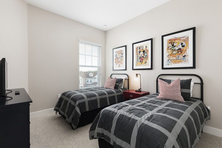 Room 251 of 426
