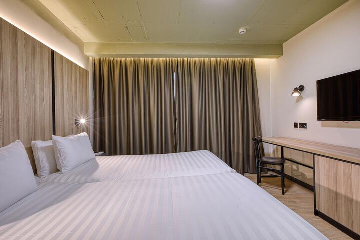 Room 12 of 59