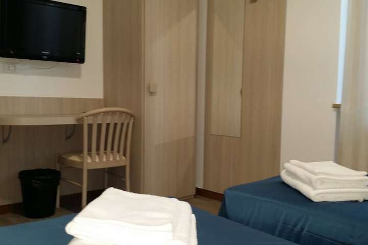 Room 18 of 61