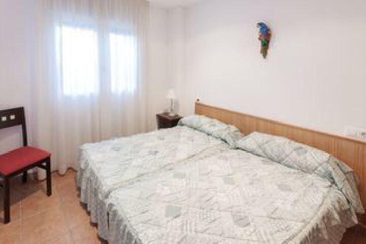 Room 7 of 11