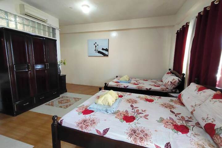 Room 34 of 120
