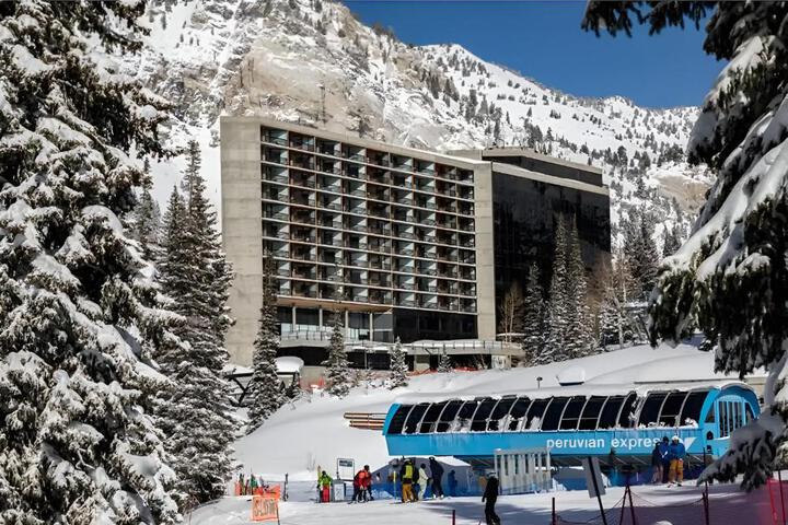 Ski-in Ski-out - The Cliff at Snowbird and Alta in Sandy, UT