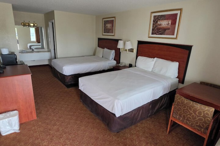Room 2 of 13