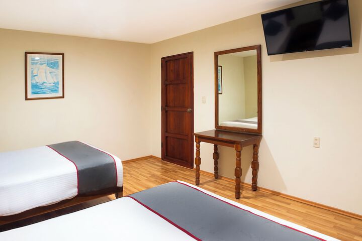 Room 16 of 182