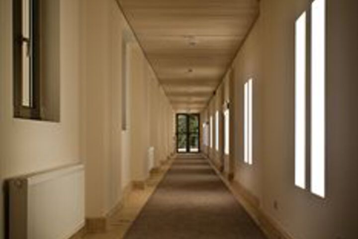 Ballroom/Hall 37 of 60