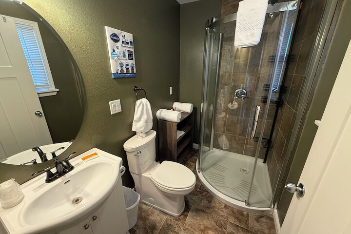 Room 20 of 28