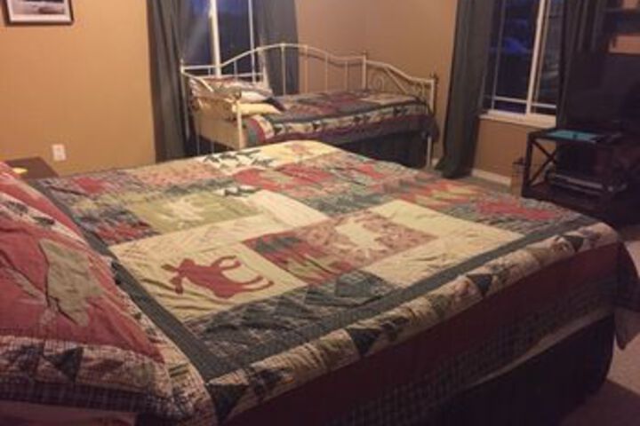 Image of The Moose is Inn