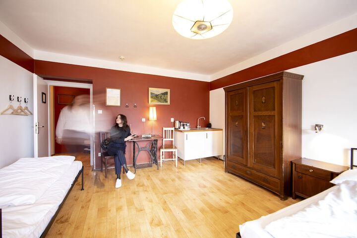 Room 21 of 68
