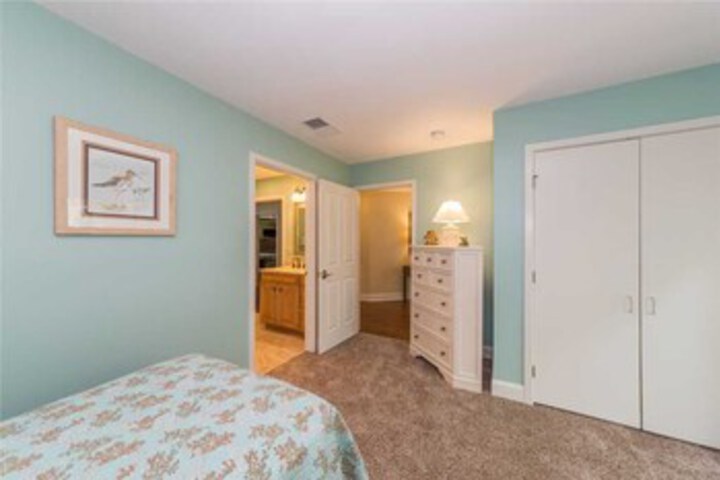 Room 40 of 44