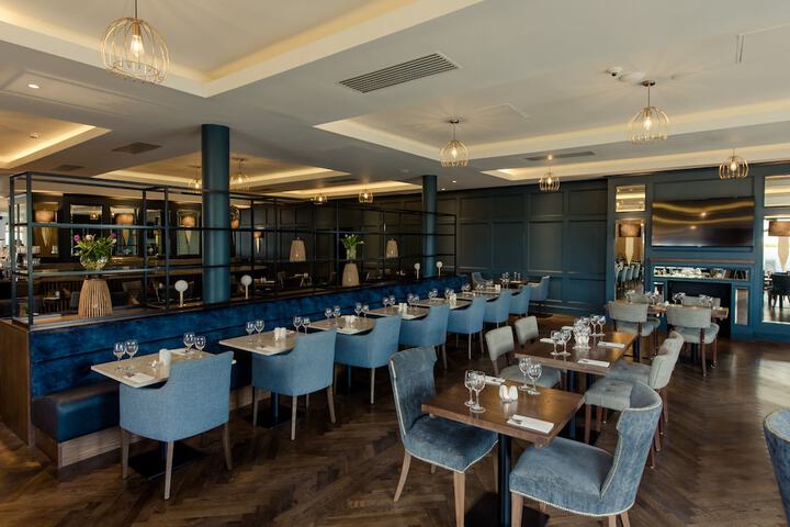 Dining Photos