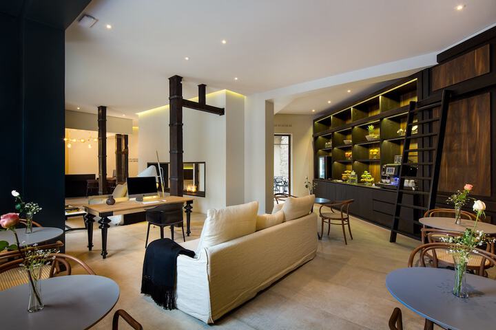 Hotel Lobby