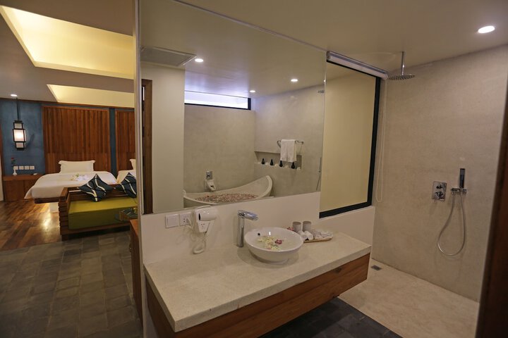 Room 21 of 155