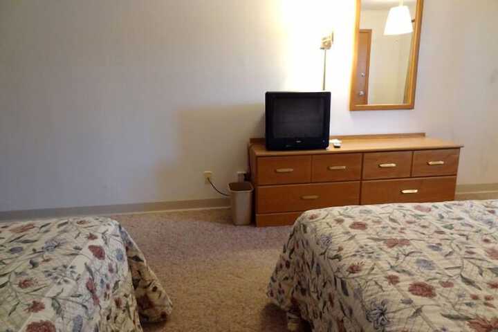 Room 10 of 23
