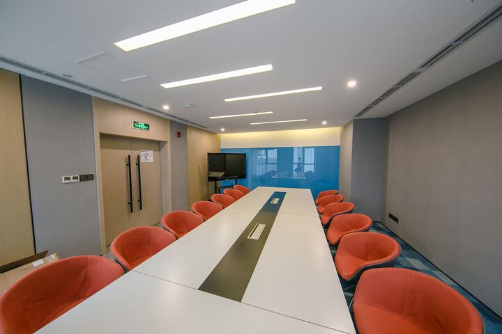 Meeting 44 of 60