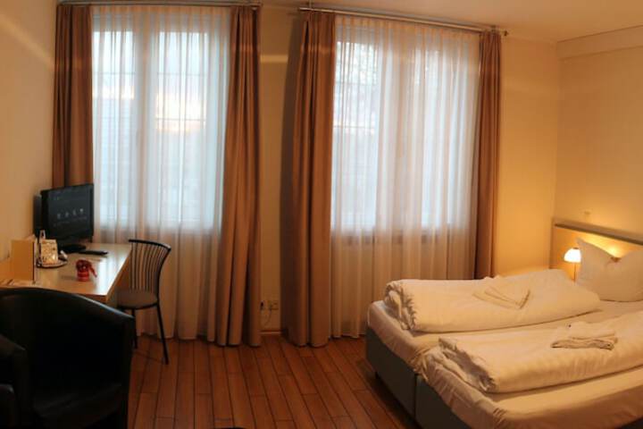 Land Gut Hotel Weisser Schwan in Zossen