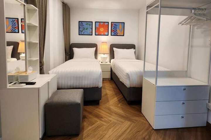 Room 21 of 84
