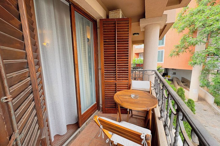 Terrace/Patio 32 of 45