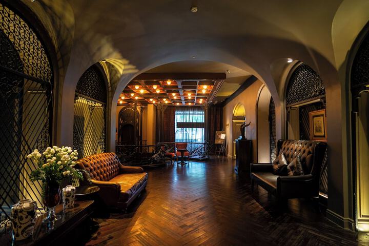 Lobby Entry