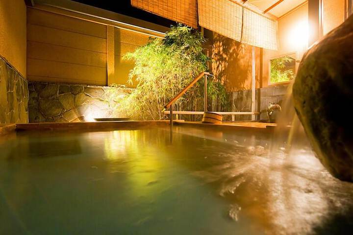Pool Hotel