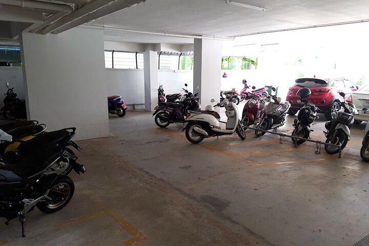 Property Grounds 27 of 34