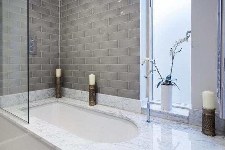Veeve - Lateral Living