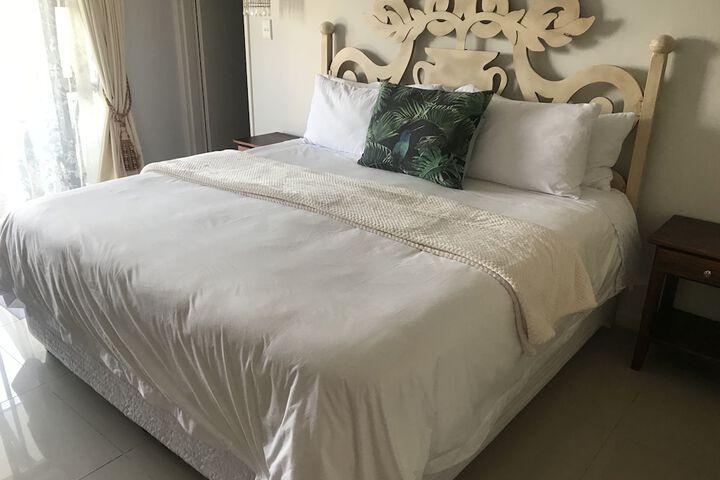 Room 4 of 78